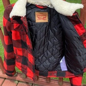 LEVI Red/Black Plaid Jacket Fur Sherpa